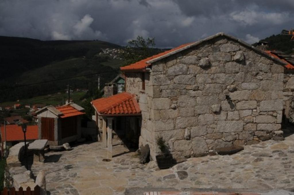 Refugio Dos Cregos Guest House Riba de Mouro ภายนอก รูปภาพ